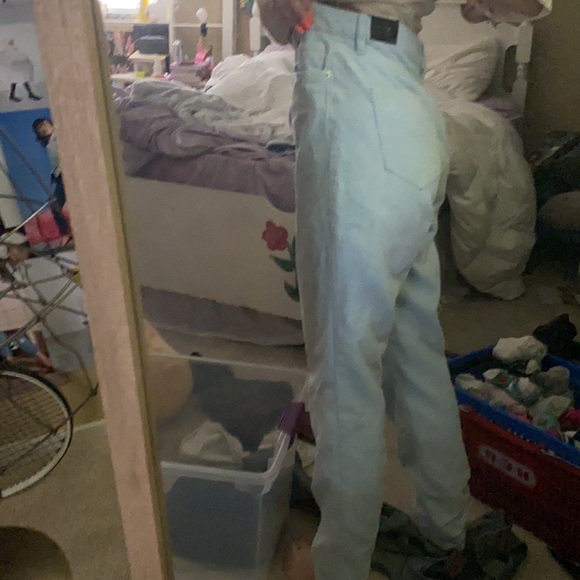 Urban Outfitters - Picture 7 of 7